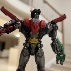 Alternative view of Voltron Maquette Statue