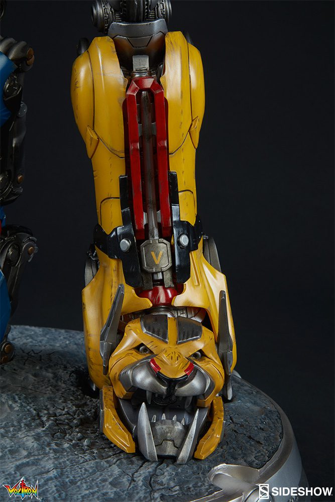 Voltron Maquette Statue - Image 9