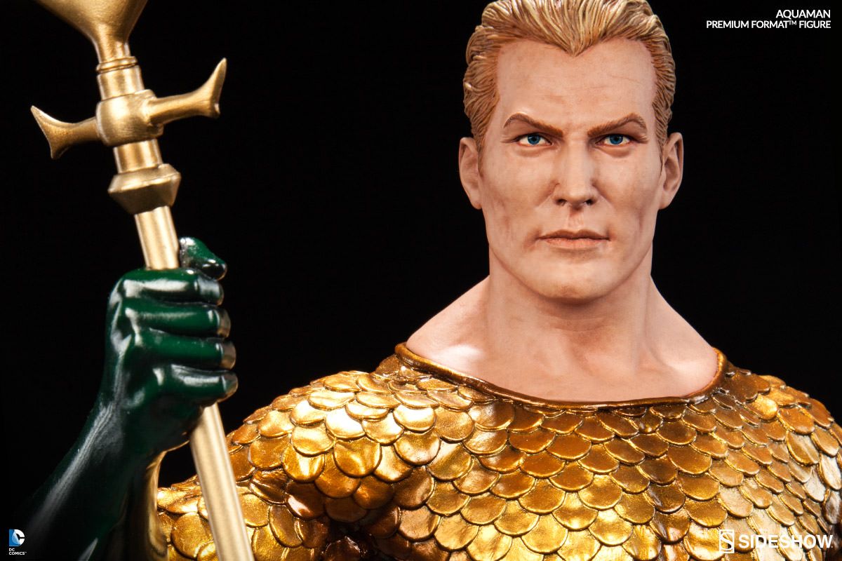 DC Comics - Aquaman Premium Format 1:4 Scale Statue - Image 4