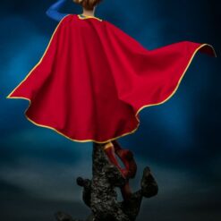 DC Comics - Supergirl Premium Format 1:4 Scale Statue - Image 5