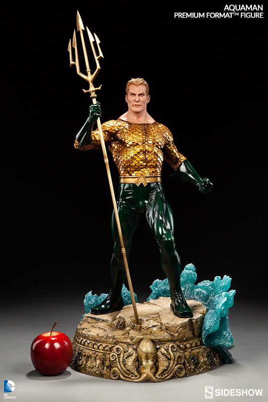 DC Comics - Aquaman Premium Format 1:4 Scale Statue - Image 7