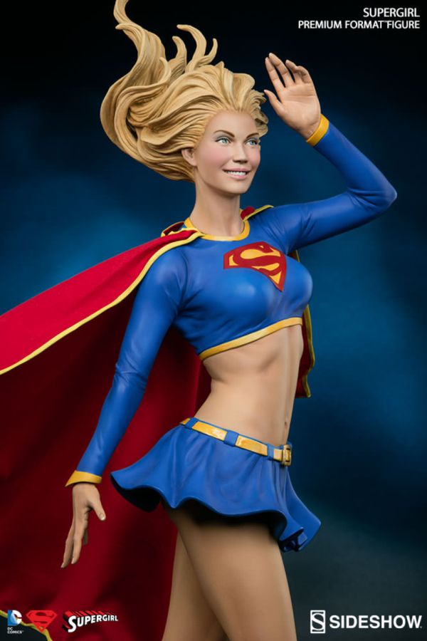 DC Comics - Supergirl Premium Format 1:4 Scale Statue - Image 8