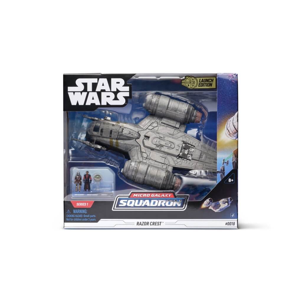 STAR WARS Deluxe 8" Vehicle & Figure Razor Crest Wave 1