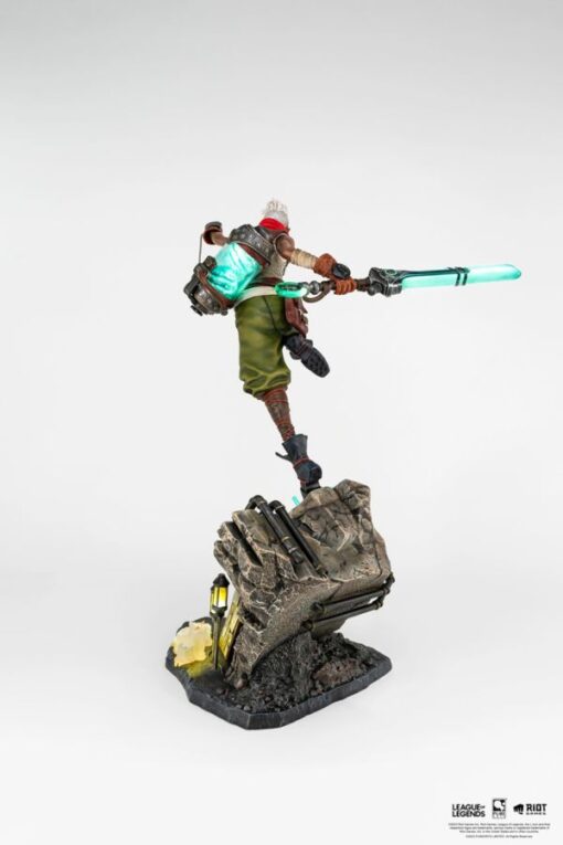 League of Legends - Ekko 1:4 Scale Statue - Image 7